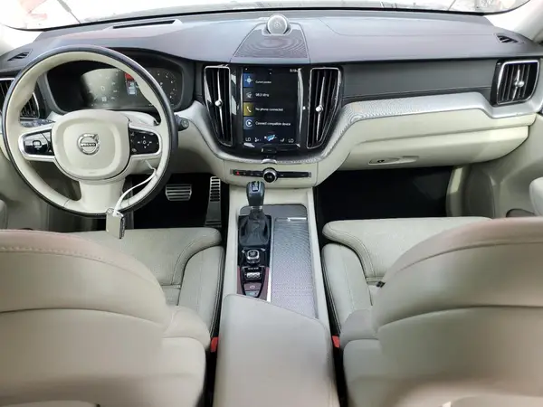 LYVA22RL9JB105406 2018 VOLVO XC60 - Image 8