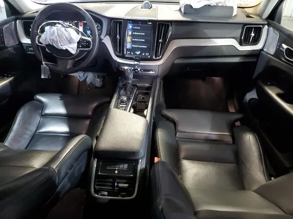 LYVA22RL9JB113229 2018 VOLVO XC60 - Image 8