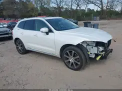 LYVA22RL9JB121816 2018 VOLVO XC60
