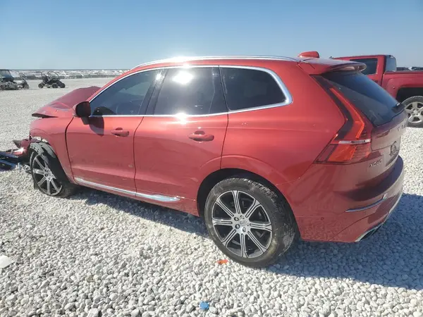 LYVA22RL9KB186778 2019 VOLVO XC60 - Image 2