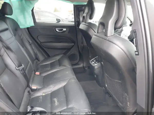 LYVA22RLXJB073470 2018 VOLVO XC60 - Image 8