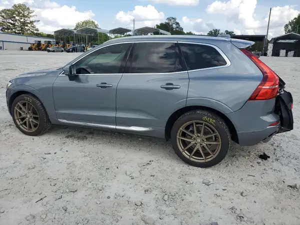 LYVA22RLXKB215043 2019 VOLVO XC60 - Image 2