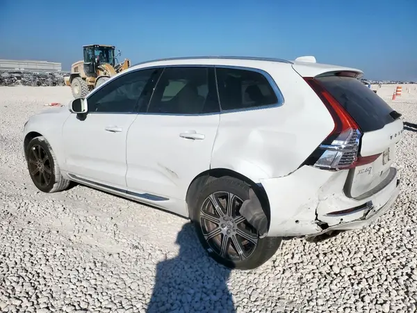 LYVA22RLXKB232280 2019 VOLVO XC60 - Image 2