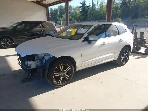 LYVA22RM2KB225204 2019 VOLVO XC60 - Image 2