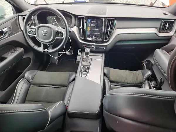 LYVA22RM2KB233190 2019 VOLVO XC60 - Image 8