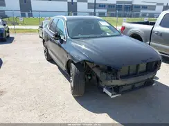 LYVA22RM8JB106488 2018 VOLVO XC60