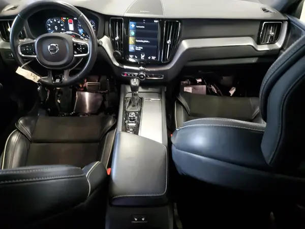 LYVA22RMXKB273761 2019 VOLVO XC60 - Image 8