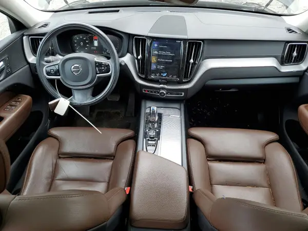 LYVBR0DL1JB074051 2018 VOLVO XC60 - Image 8