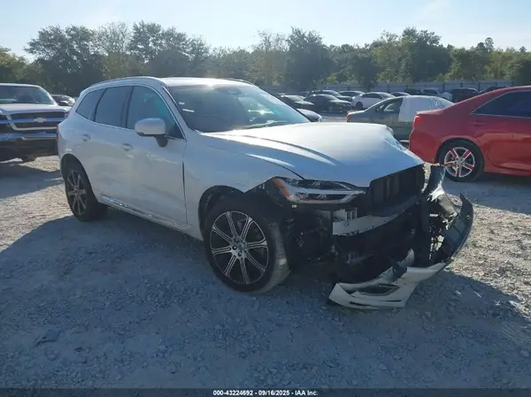 LYVBR0DL3JB078148 2018 VOLVO XC60 - Image 1