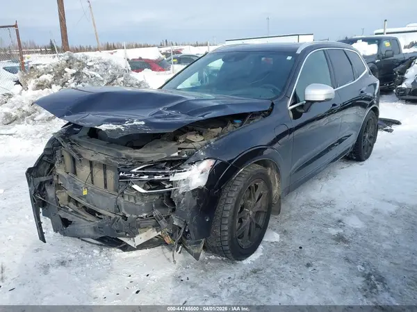 LYVBR0DM2KB246565 2019 VOLVO XC60 - Image 2
