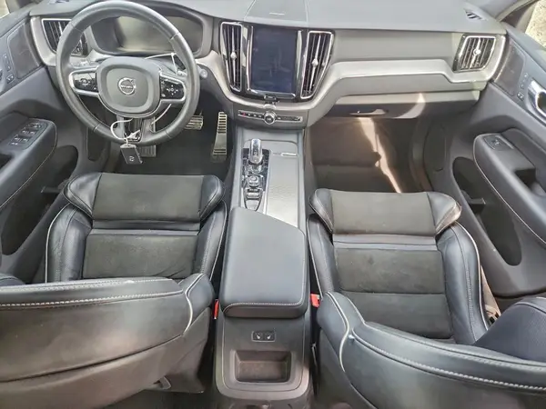 LYVBR0DM6KB284008 2019 VOLVO XC60 - Image 8