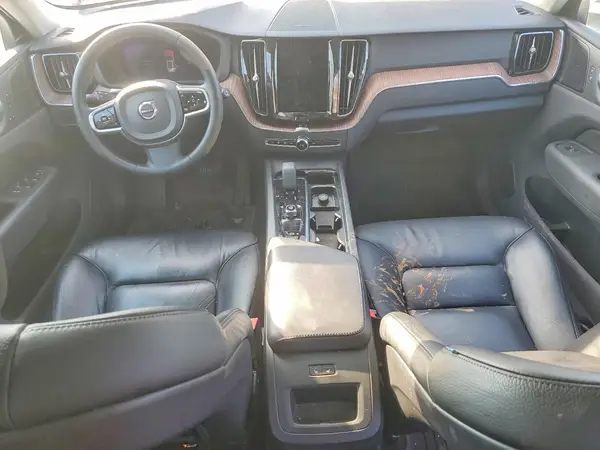 LYVH60DN8PB381620 2023 VOLVO XC60 - Image 8