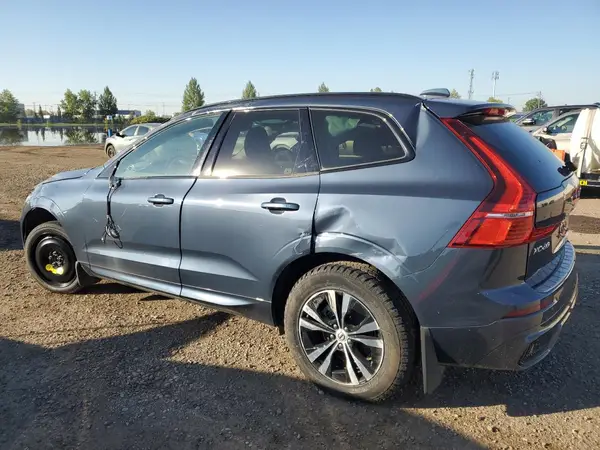 LYVL12RKXRB833556 2024 VOLVO XC60 - Image 2