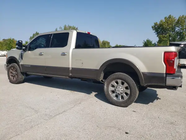 MVIN389071IND 2017 FORD F350 - Image 2