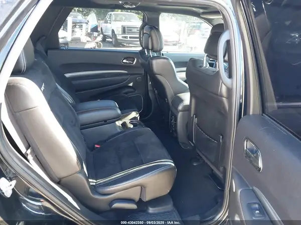 NCS108220 2019 DODGE DURANGO - Image 8