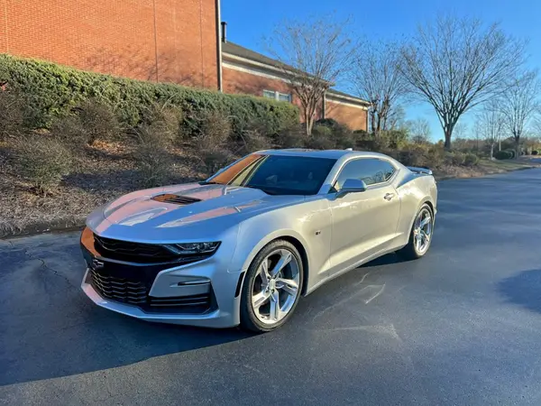 NCS108608 2019 CHEVROLET CAMARO - Image 2