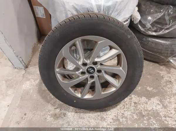 NO1VIN1TIRES1ONLY 2018 HYUNDAI TUCSON - Image 2