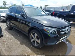 NY73542 2017 MERCEDES-BENZ GLC
