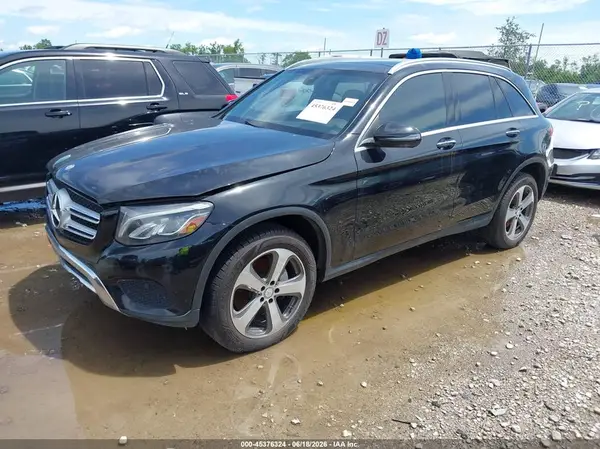 NY73542 2017 MERCEDES-BENZ GLC - Image 2