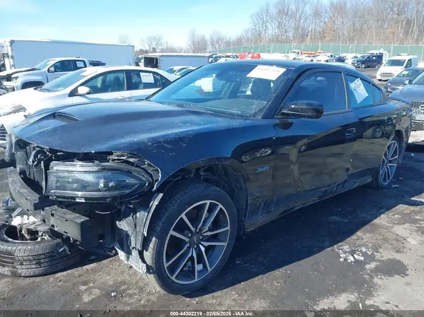 NY77088 2023 DODGE CHARGER - Image 2