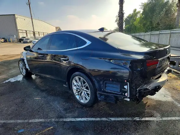 OLDLOT94854485 2022 LEXUS LS - Image 2