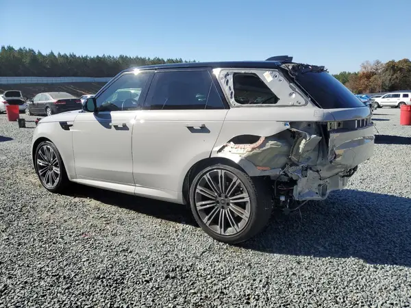 SAL1L9FU0RA172085 2024 LAND ROVER RANGE ROVER SPORT - Image 2