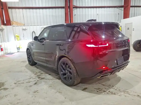 SAL1L9FU0RA415877 2024 LAND ROVER RANGE ROVER - Image 2
