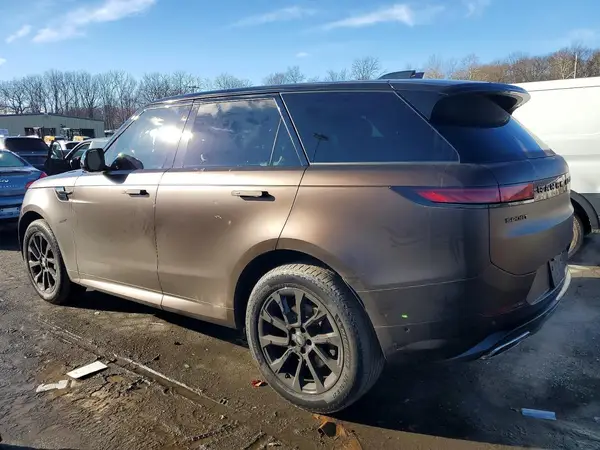 SAL1L9FU2RA410132 2024 LAND ROVER RANGE ROVER SPORT - Image 2