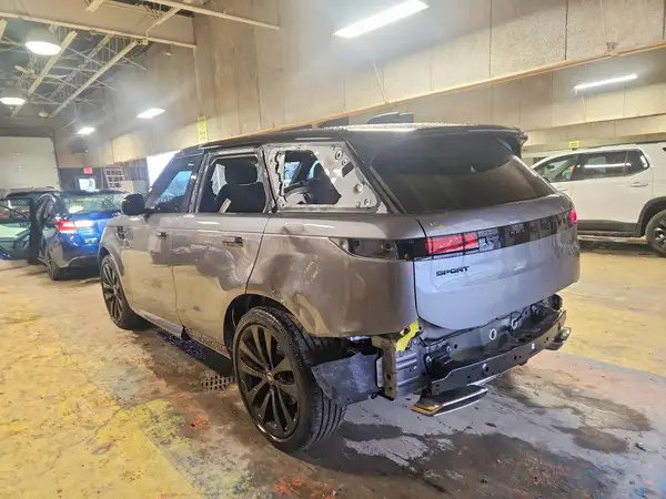 SAL1L9FU2SA436302 2025 LAND ROVER RANGE ROVER SPORT - Image 2