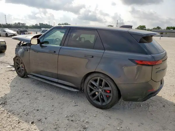SAL1L9FU3RA168368 2024 LAND ROVER RANGE ROVER - Image 2