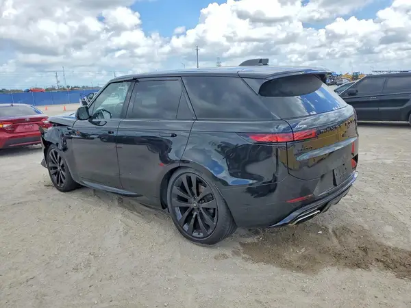 SAL1L9FU3RA170265 2024 LAND ROVER RANGE ROVER - Image 2