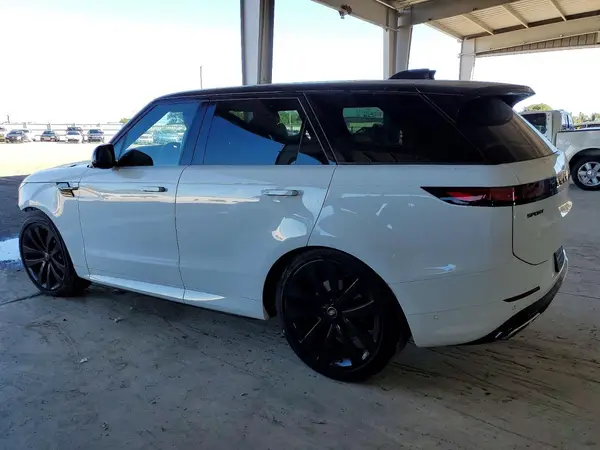 SAL1L9FU3RA416134 2024 LAND ROVER RANGE ROVER SPORT - Image 2