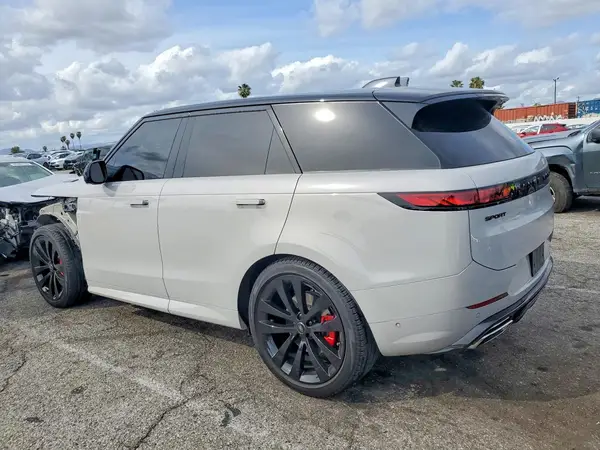 SAL1L9FU3RA417879 2024 LAND ROVER RANGE ROVER - Image 2