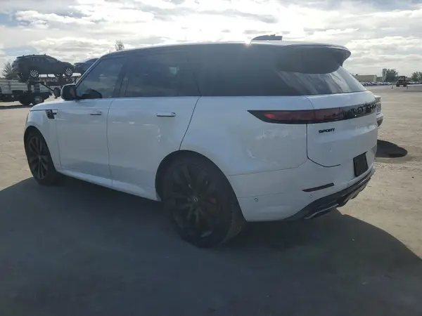 SAL1L9FU6RA413745 2024 LAND ROVER RANGE ROVER SPORT - Image 2
