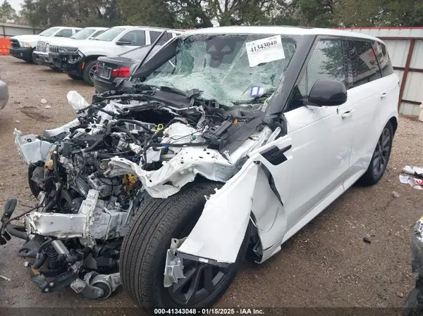 SAL1L9FU7RA403189 2024 LAND ROVER RANGE ROVER SPORT - Image 2