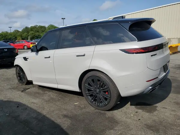 SAL1L9FU9RA169833 2024 LAND ROVER RANGE ROVER - Image 2