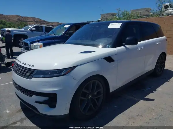SAL1P9EU1PA114277 2023 LAND ROVER RANGE ROVER SPORT - Image 2
