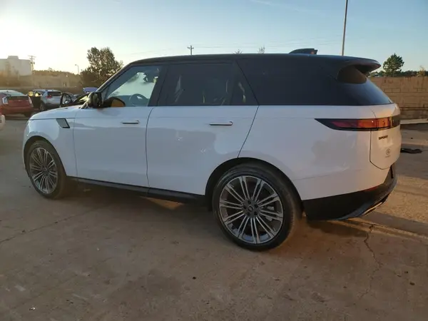 SAL1P9EU6SA439385 2025 LAND ROVER RANGE ROVER SPORT - Image 2