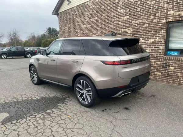 SAL1P9EU8PA110100 2023 LAND ROVER RANGE ROVER SPORT - Image 2