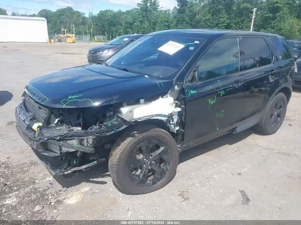 SALCJ2FX4LH864901 2020 LAND ROVER DISCOVERY SPORT - Image 2