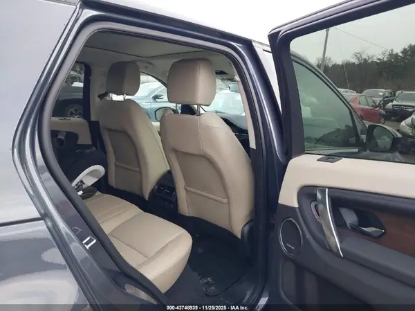 SALCJ2FX5SH363403 2025 LAND ROVER DISCOVERY SPORT - Image 8
