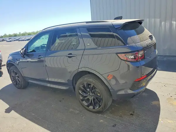 SALCJ2FX7RH349206 2024 LAND ROVER DISCOVERY - Image 2
