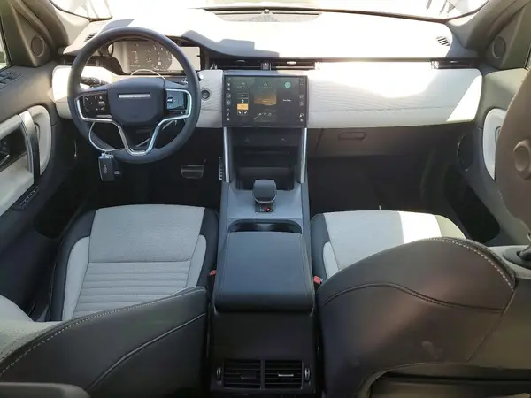 SALCL2FX2SH360467 2025 LAND ROVER DISCOVERY - Image 8