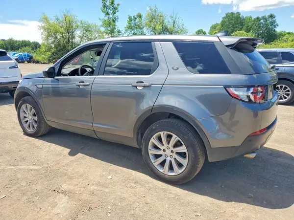 SALCP2BG0HH652251 2017 LAND ROVER DISCOVERY - Image 2