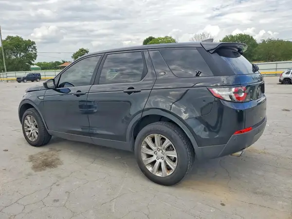 SALCP2BG0HH662343 2017 LAND ROVER DISCOVERY - Image 2