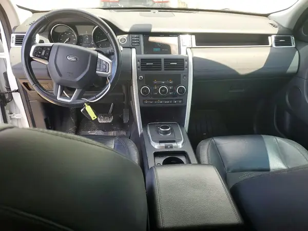 SALCP2BG2HH634575 2017 LAND ROVER DISCOVERY - Image 8