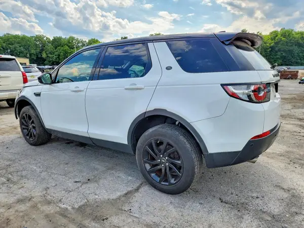 SALCP2BG2HH665048 2017 LAND ROVER DISCOVERY - Image 2