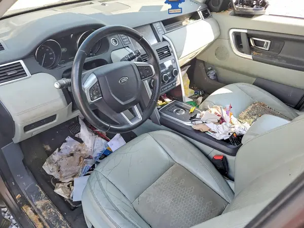 SALCP2BG2HH667771 2017 LAND ROVER DISCOVERY - Image 8