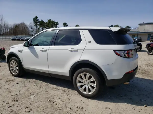 SALCP2BG3GH576586 2016 LAND ROVER DISCOVERY - Image 2