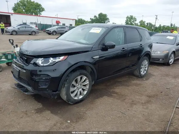 SALCP2BG4HH647263 2017 LAND ROVER DISCOVERY SPORT - Image 2